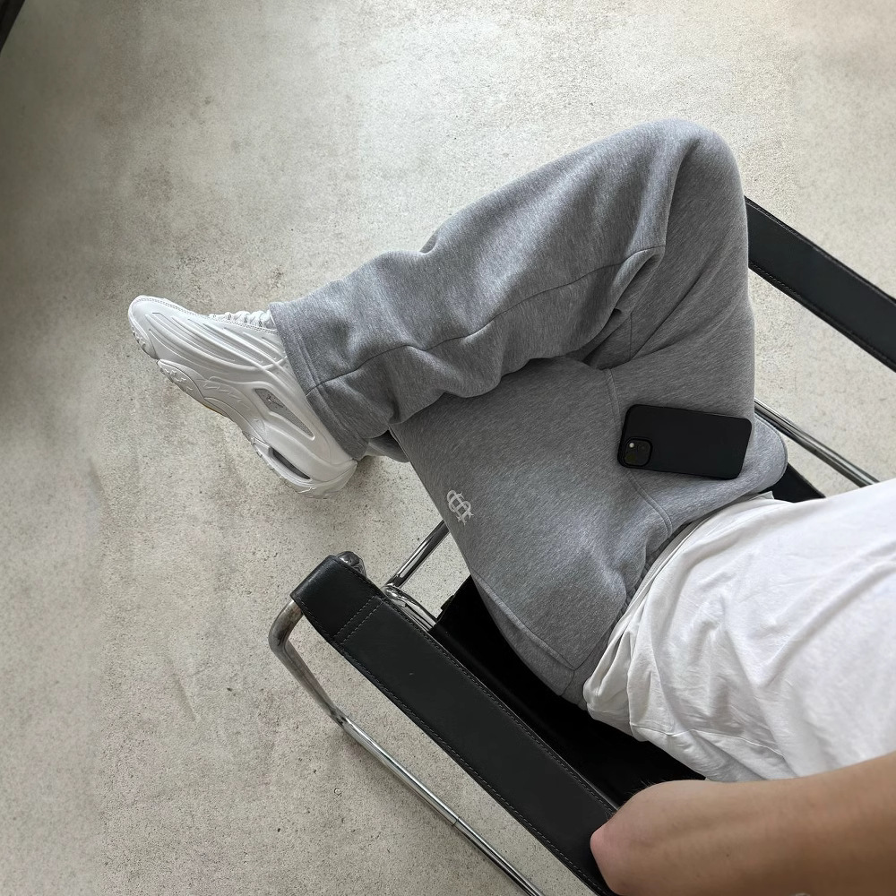 Zip-Detail Streetwear Joggers
